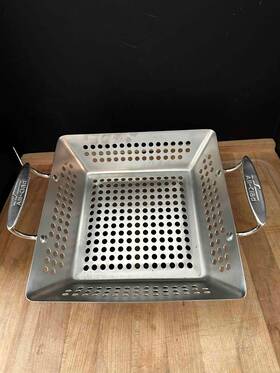 J1370364 All-clad Outdoor Stainless Steel Square Basket 14 X 11 Inch Silver