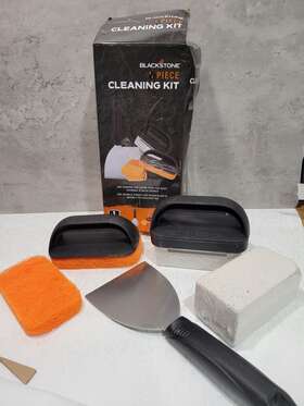 5463 Blackstone Professional Griddle Cleaning Kit 7 Pieces Surface Clean