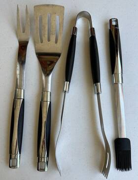 28890 Branded Bbq Grill Tools Set 4 Pieces