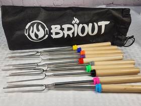 Briout 744110446241 Extendable Stainless Steel Roasting Sticks - Smores For Fire Pit