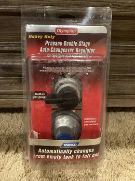 51924 Camco Propane Double-stage Auto-changeover Regulator New