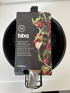 514-383 Crate And Barrel Non-stick Grill Basket With Lid Detachable Handle Bbq New