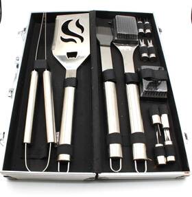 Cgs-5014 Cuisinart 14 Piece Deluxe Grill Set