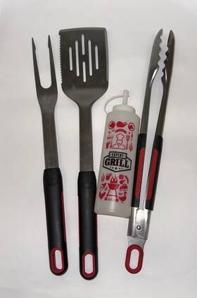 Expert Grill 895175719224 4pc Bbq Set With Spatula Tong Fork And Sauce Bottle