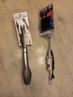 Gibson 647150223325 John Fish Bbq Tongs And Grill Brush Bass Fishing Dad Gift New