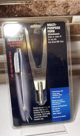 Gq64224 Grill Daddy Heat Shield Multi-purpose Fork Attachment Snaps On/off New