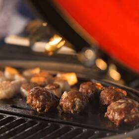 Kamado Joe 711181097757 Half Moon Cast Iron Reversible Griddle Grill Classic Kj-hcigriddle