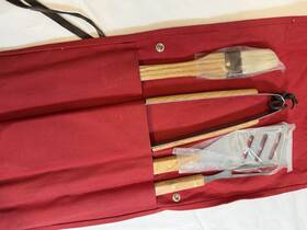 Img-9 Marlboro Img-2/img-9 Bbq Cookout Irons Fork Brush Spatula Tongs Country Store 1994 Brand New