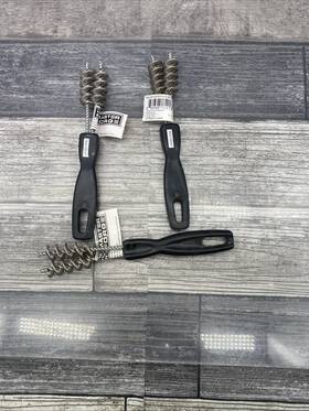 0004586 Master 649398152139 3 Forge Forked Grill Brushes