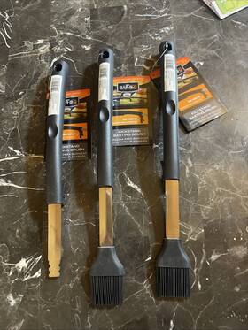 02973y Mr. Bar-b-q Kickstand Basting Brush Silicone With Arched Handle Lot Of 2 Extra