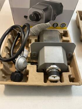 Ooni 060568345550 Karu 12 Gas Burner Attachment Pizza Oven Open Box