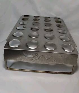 Qs83 Outset 876824008658 Chicken Leg And Jalape O Roaster With Collapsible Legs Stainless