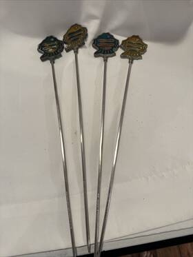 5102 Pier 1 One Fish Barbeque Skewers Shish Kebob Stainless Steel Set Of 4 Flaw