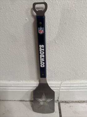 Sportula 810689026907 Dallas Cowboys Spirit Series Stainless Spatula Blue Handle Used
