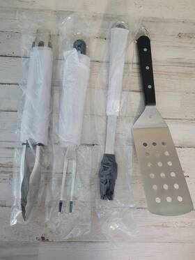 609324-2804 W Sthof Wusthof Bbq Tool Set - 4 Pieces Turner Fork Tongs Brush Stainless Steel