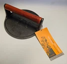 Outset Rosewood Handle Round 8" Grill Griddle Press Cast Iron Gas Or Charcoal. Fixed Price $19.95.
