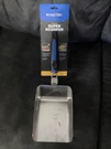 Razor Griddle Large Super Scooper With Stay-cool Folding Handle & Hanging Hole. Fixed Price $25.00.