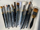Kingart Original Gold 9000 Series Artist Paint Brushes, Assorted, High Quality. Fixed Price $14.99.
