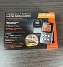 Maverick Wireless Meat And Bbq Digital Thermometer Dual Probe 300 Ft Range Nwt. Fixed Price $25.00.