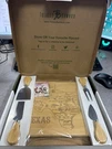 Totally Bamboo Texas State Cutting Board Serving 4PIECE Cheese Knife Tool Set Nw. Fixed Price $22.95.