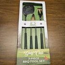 New Golf Club 3-PIECE Barbecue Bbq Tool Set Spatula Tong Fork Grips Dad Gift. Fixed Price $20.99.