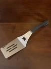 Pampered Chef Barbecue Turner Spatula 2692 Bbq Grilling Multi Tool 17" No Cover. Fixed Price $14.99.
