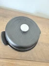 Boska Pizza Baker Bbq Mini Cast Iron, Holland 320502, 7.5" For Grill. Fixed Price $10.00.